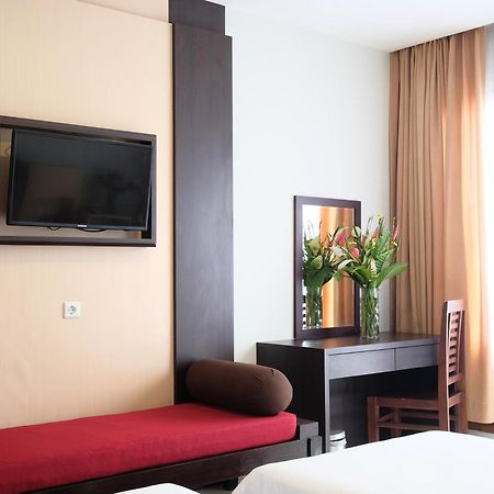 The Grand Hill Resort-Hotel Puncak Exterior foto
