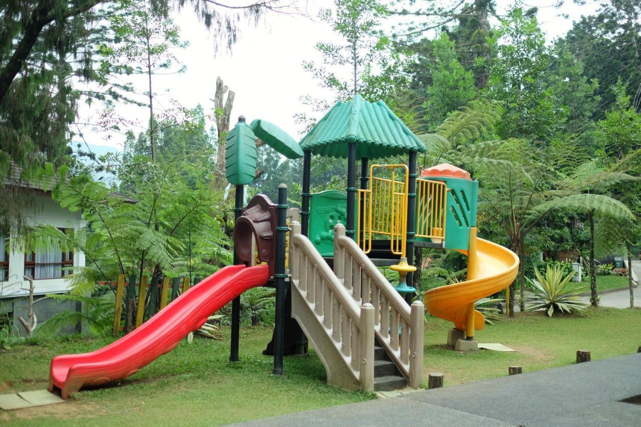 The Grand Hill Resort-Hotel Puncak Exterior foto