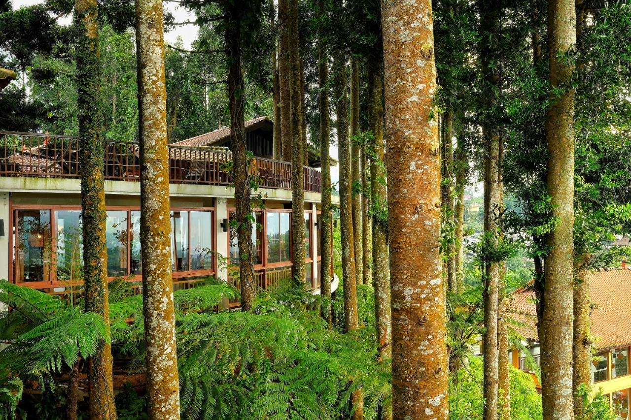 The Grand Hill Resort-Hotel Puncak Exterior foto